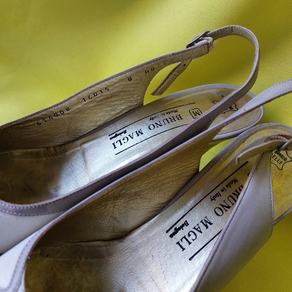 Vintage Woman Shoes All Leather by Bruno Magli Made in Italy Size 8 1/2 AAAA - Picture 8 of 13